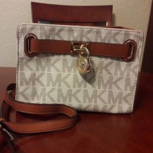 Michael Kors Hamilton Crossboday